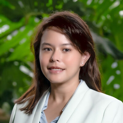 Dr Amanda Zain