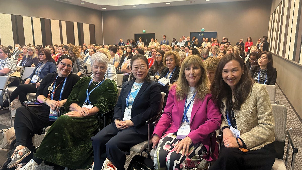 Dr Zhou at the ICN NP/APN network sessions.