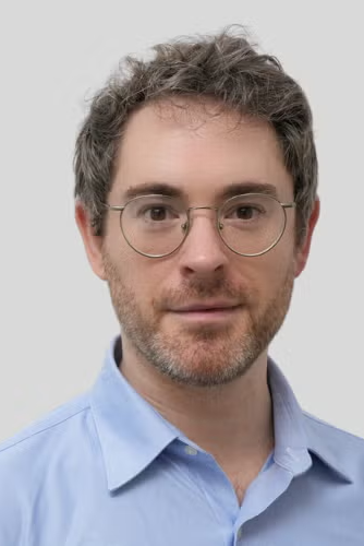 Brian David Earp photo