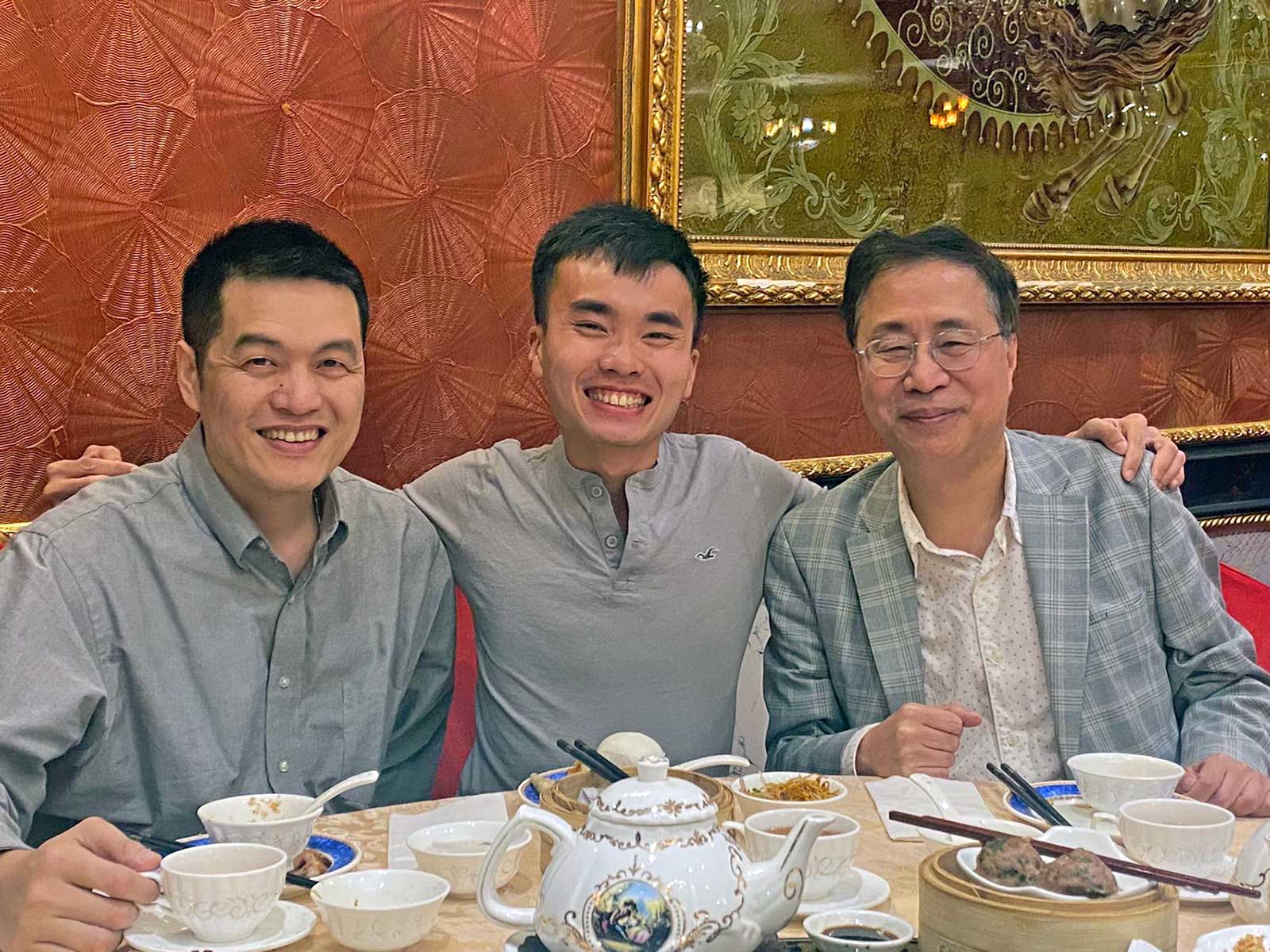 Photo of Elgene (middle) with his manager, Simon (left), and his boss, Stephen Chan, Chief Executive Officer of VISFUTURE (right).