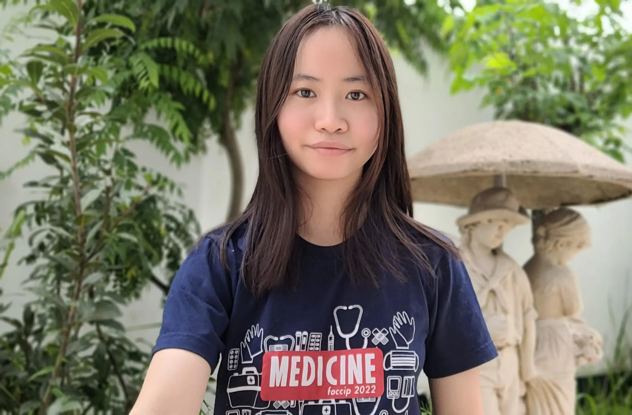 Smiling female medical student, representing financial assistance for MBBS