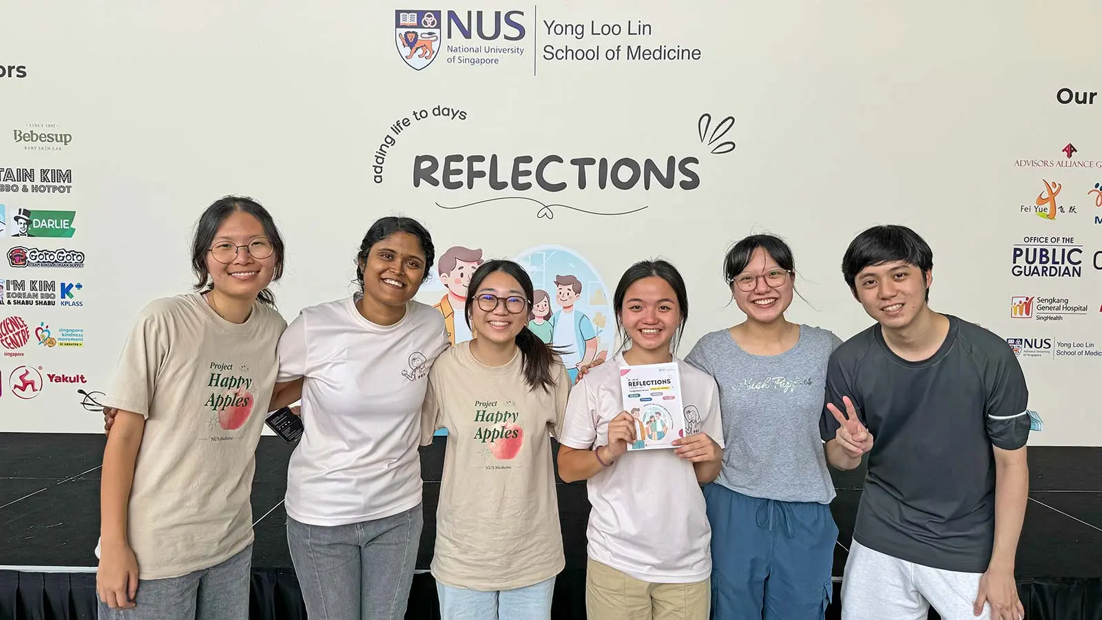 PHA Project Directors from 2021—Ng Kai Jie and Ng Jing Ni (first and second from right), and 2023—Jacqueline Tan Wan Yu and Cheryl Loh Ying Xuan (third and fourth from right), attending PHA 2024 to support the cause.