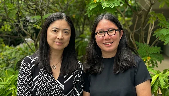 L to R Associate Professor Juan Helen Zhou, Dr Joanna Su Xian Chong