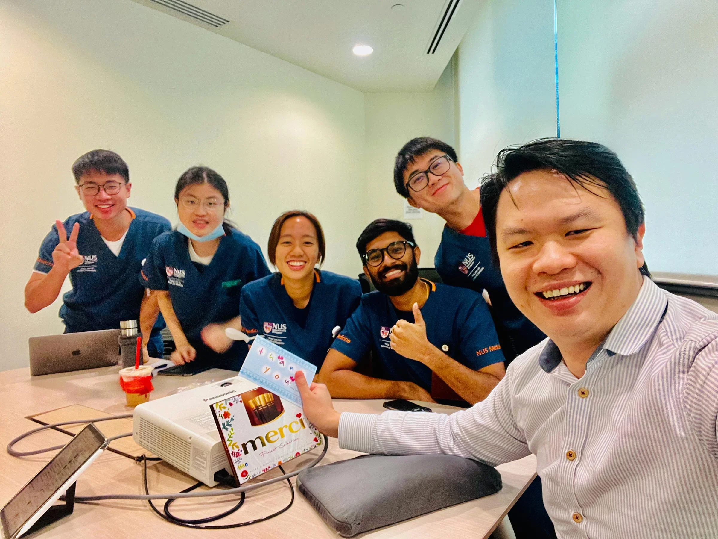 av-01-banner-v02-4x3