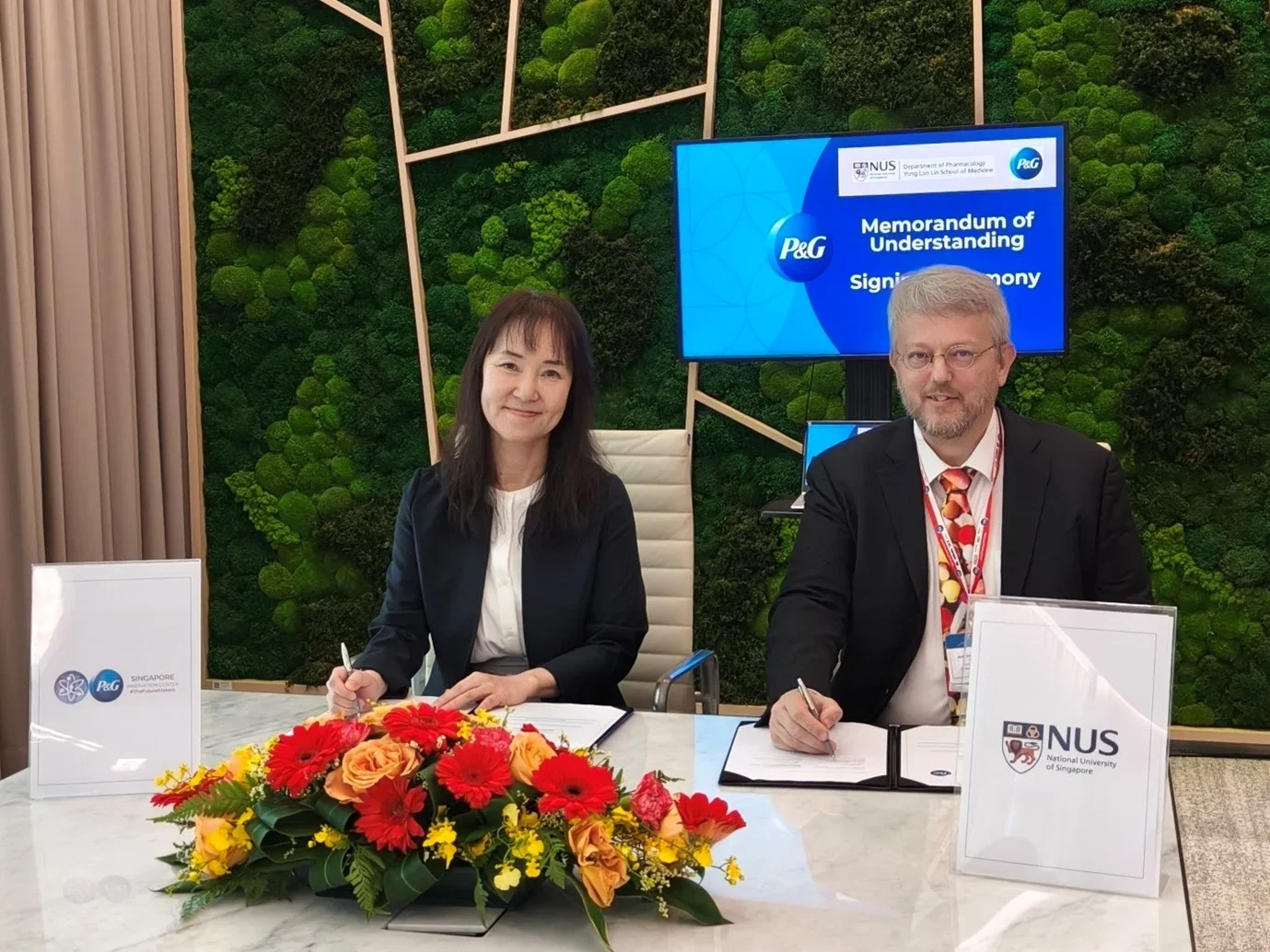 PG-NUS-Pharma-MOU-Signing