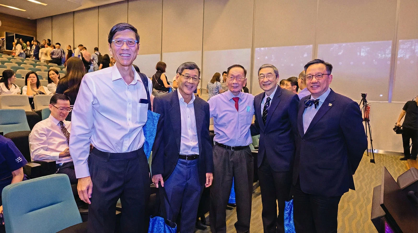 (Left to right) Prof Tan Chorh Chuan, Permanent Secretary (National Research and Development), National Research Foundation; Prof Yeoh Khay Guan, Chief Executive, National University Health System; University Prof Lim Pin; Prof John Eu-Li Wong, Executive Director, Centre for Population Health, NUS; and Prof Chong Yap Seng, Dean, NUS Medicine, at the NUS Medicine 120th Anniversary staff celebration on 2 July 2025.