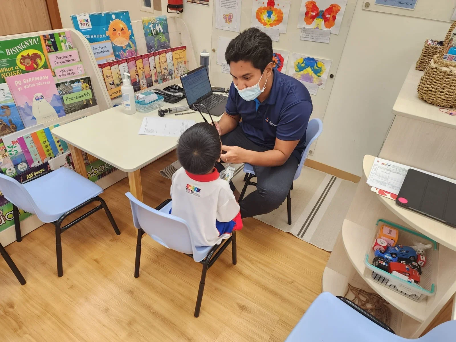 Actual intraoral image capture process 1