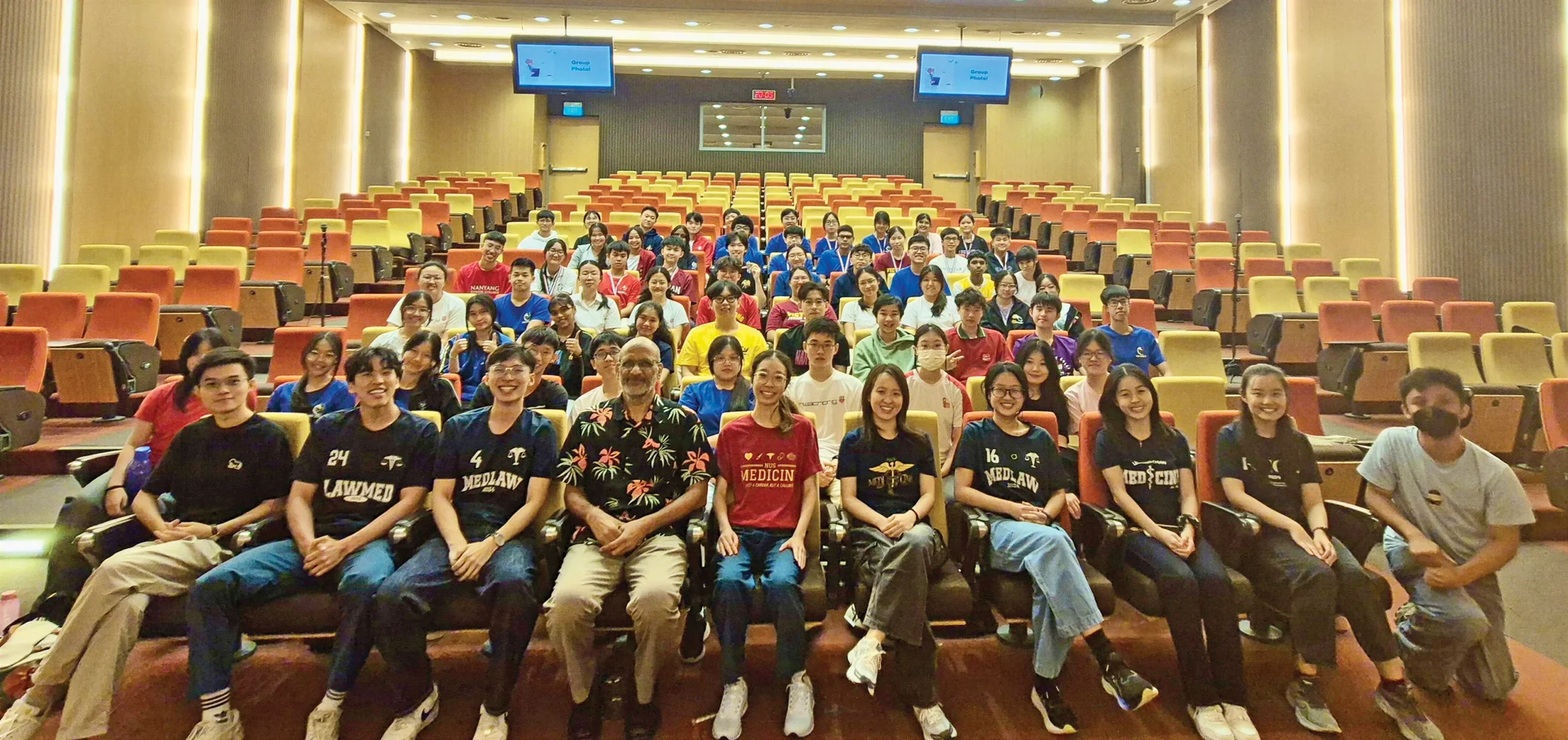 Group photo of Incision Challenge at lecture hall.